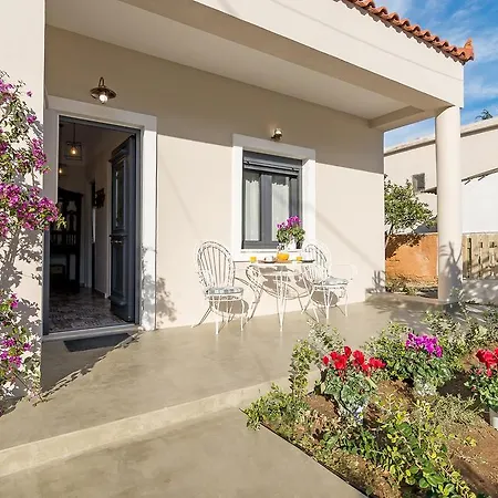 Ferienhaus Efi's House